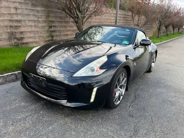Used 2014 Nissan 370Z Touring w/ Sport Package