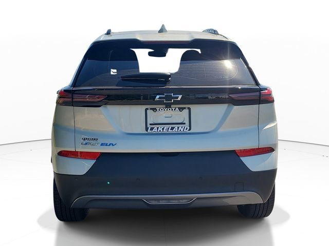 Used 2022 Chevrolet Bolt EUV LT w/ Convenience Package FWD image 6