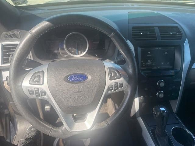 Used 2015 Ford Explorer XLT w/ Equipment Group 202B image 34