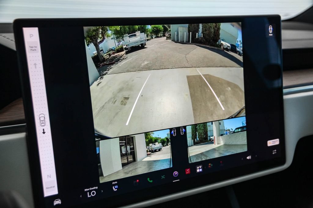 Used 2023 Tesla Model X AWD/4WD image 25