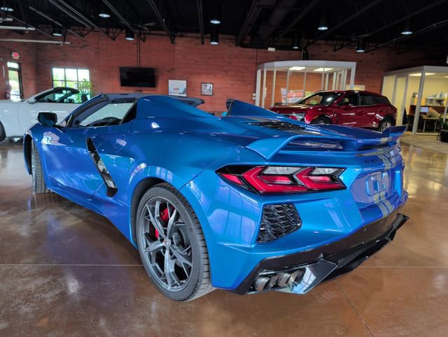 Used 2021 Chevrolet Corvette Stingray Premium Conv w/ Z51 Performance Package RWD image 6