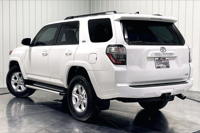 Used 2019 Toyota 4Runner SR5 Premium AWD/4WD image 12