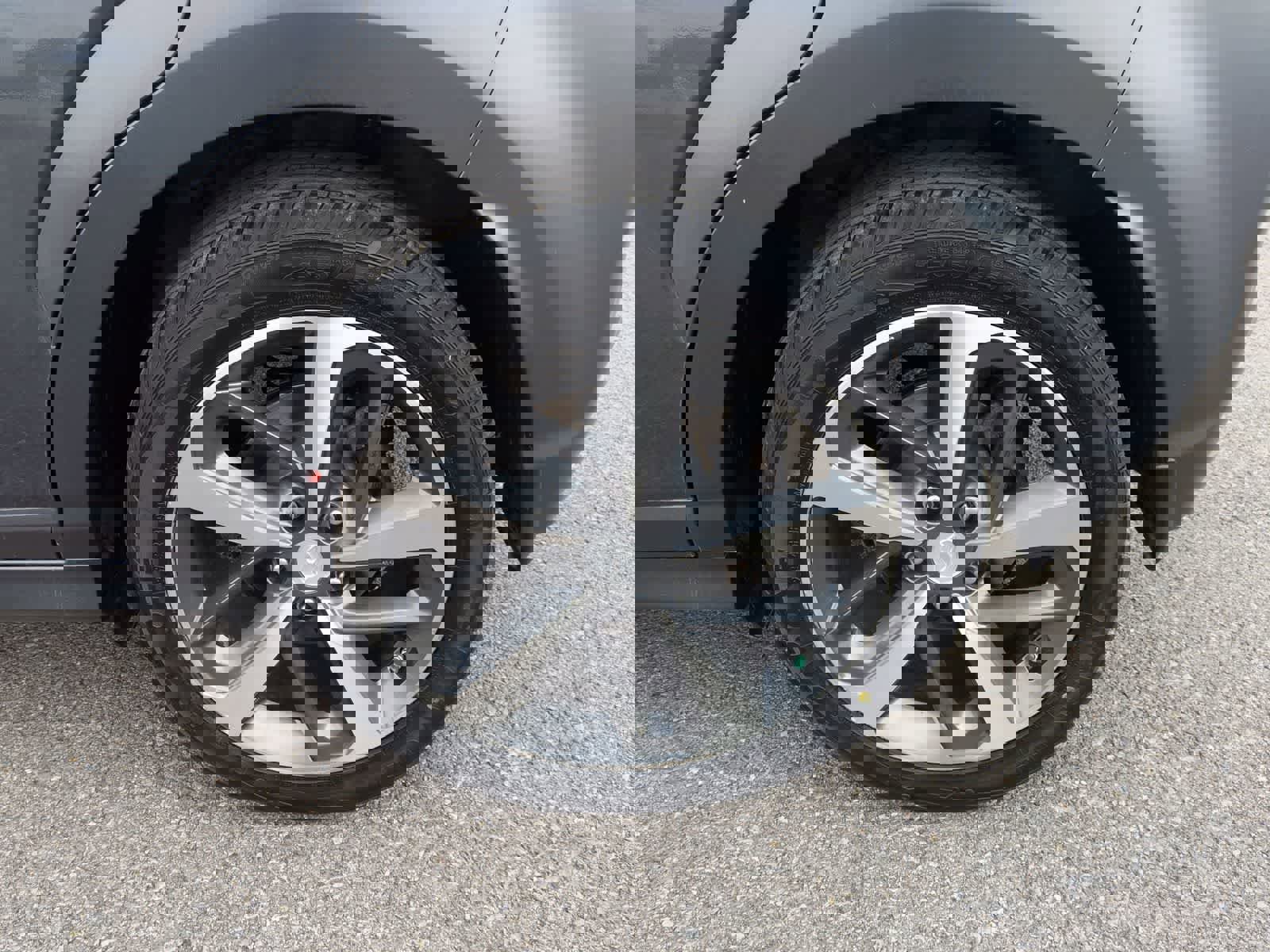 Used 2019 Hyundai Kona Limited image 13