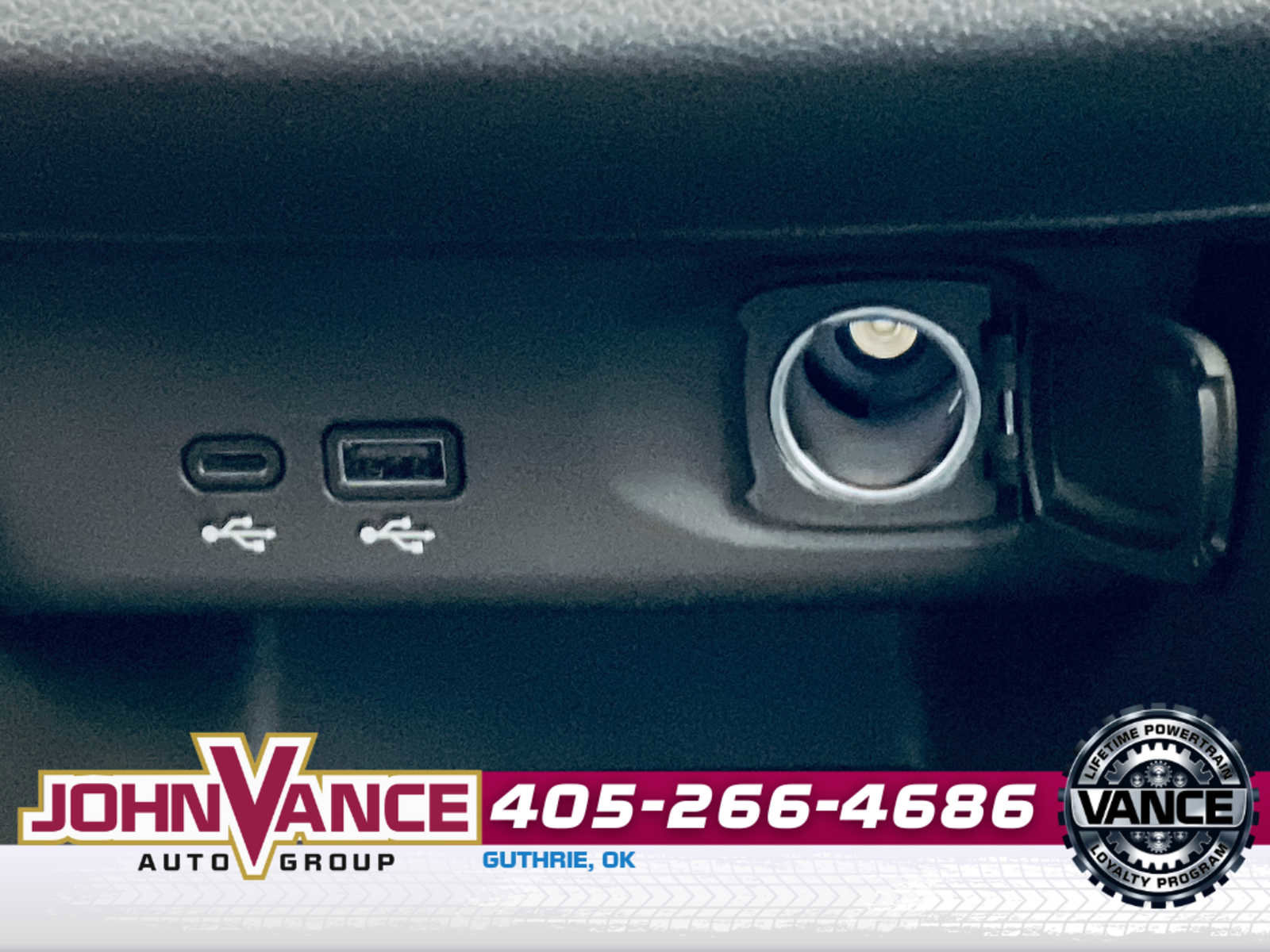 Used 2025 Buick Envista Sport Touring image 29