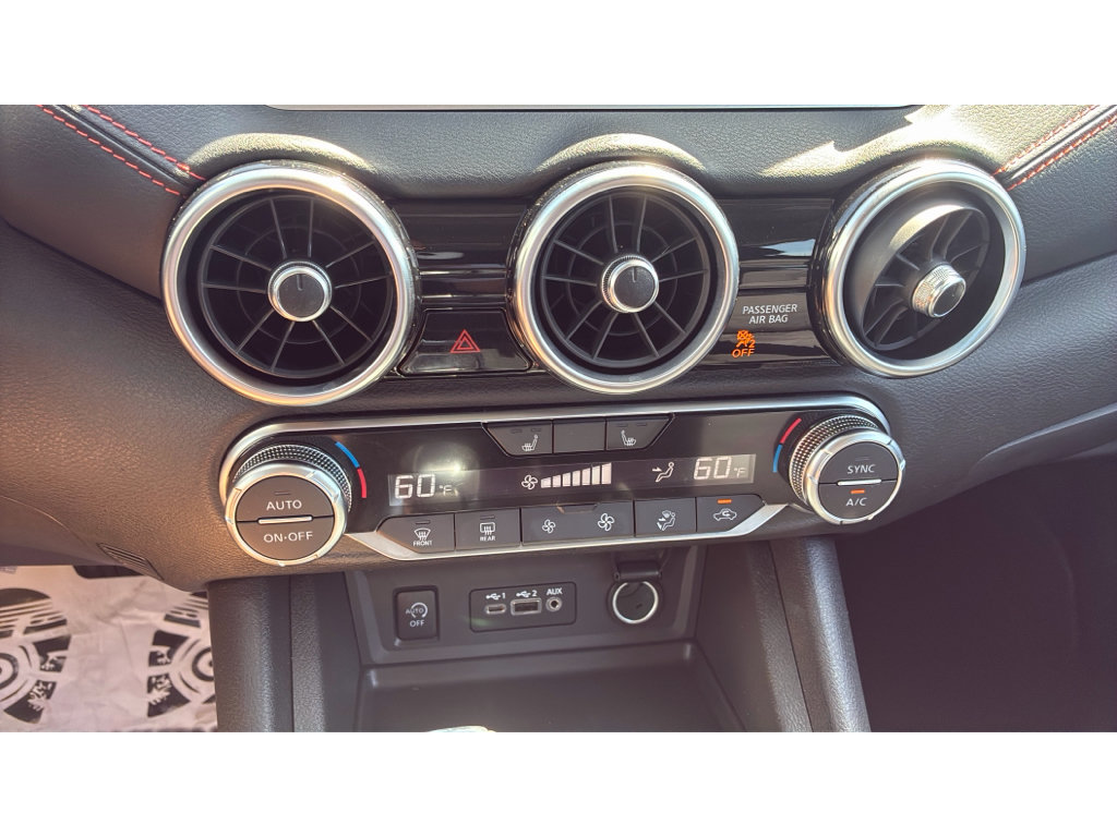Used 2025 Nissan Sentra SR FWD image 15