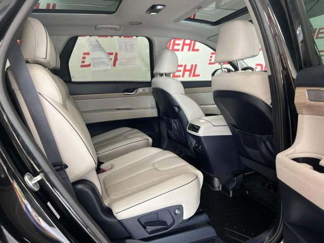 Used 2021 Hyundai Palisade Limited AWD/4WD image 11