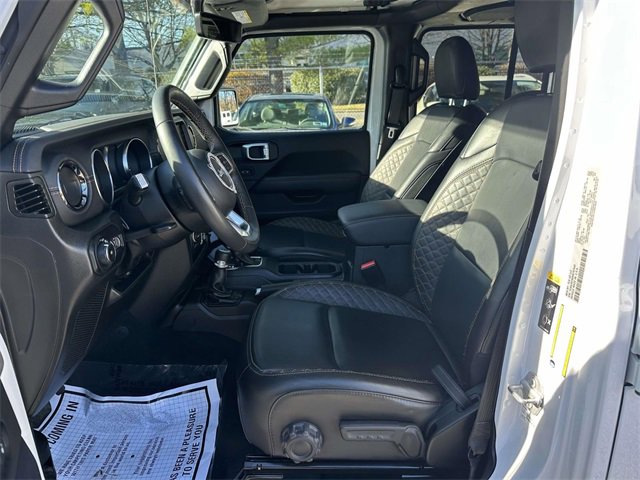 Certified 2022 Jeep Wrangler Unlimited Sahara image 15