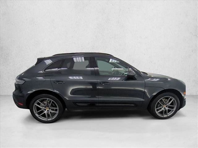 Used 2022 Porsche Macan image 4