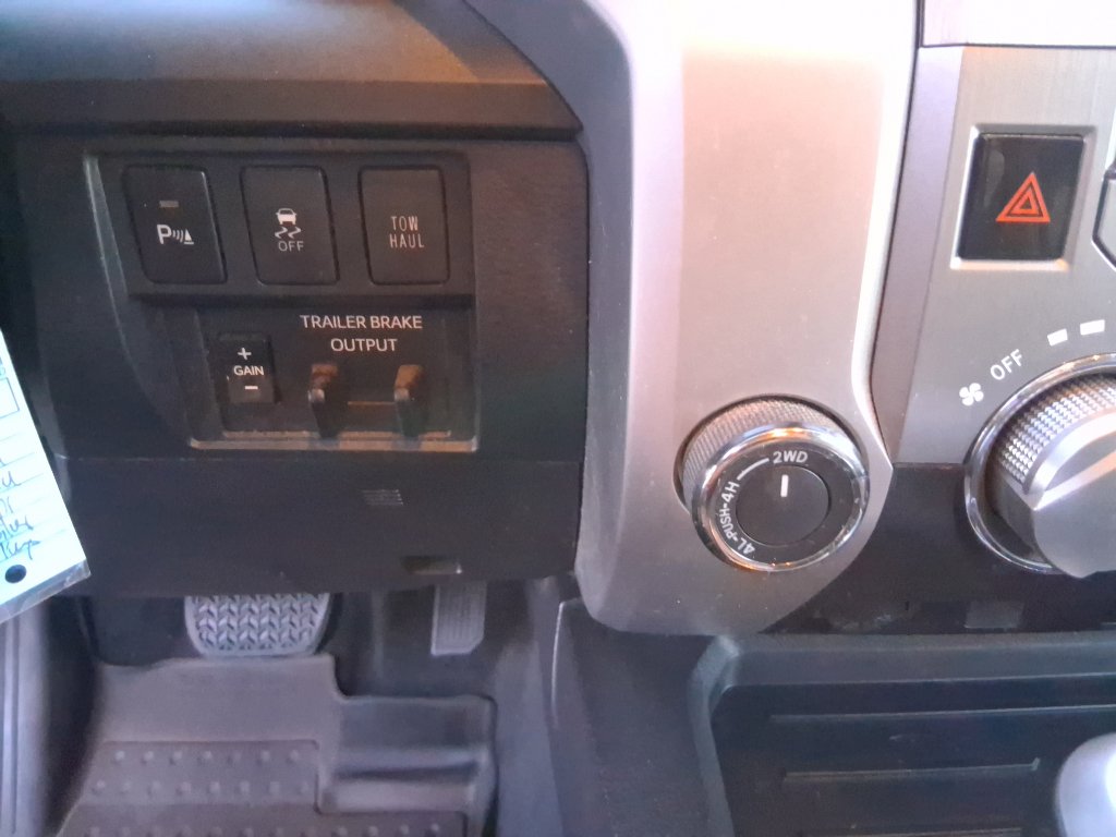 Used 2019 Toyota Tundra SR5 image 17