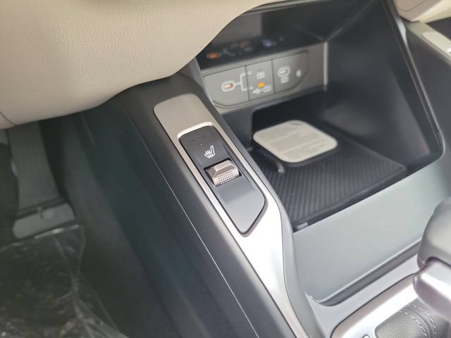 New 2026 Kia Sorento S w/ S Panoramic Sunroof Package FWD image 25