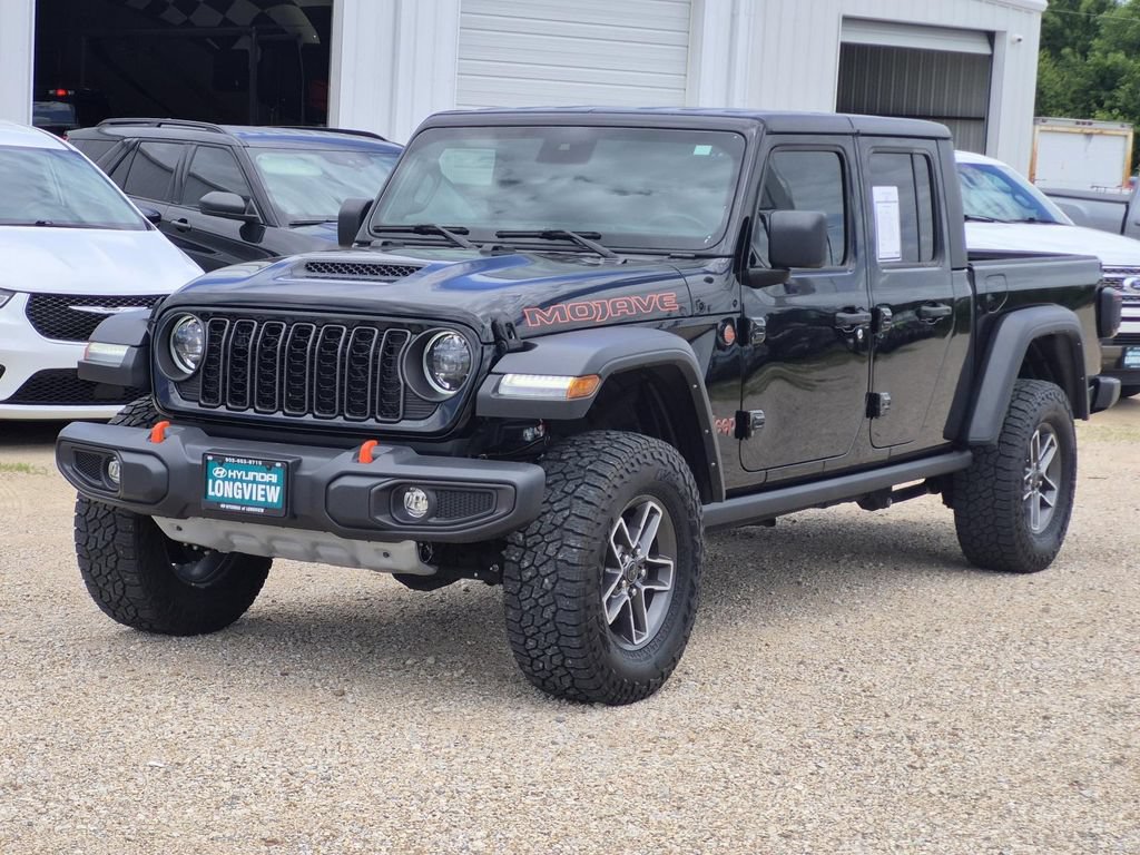 Used 2024 Jeep Gladiator Mojave w/ Safety Group AWD/4WD image 4
