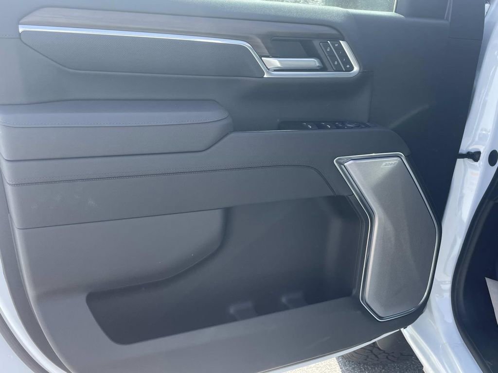 New 2026 Chevrolet Silverado 3500 High Country w/ High Country Premium Package image 13