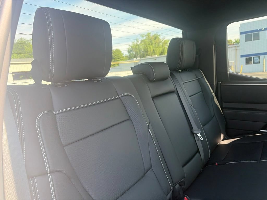 Used 2026 Toyota Tundra Limited AWD/4WD image 35