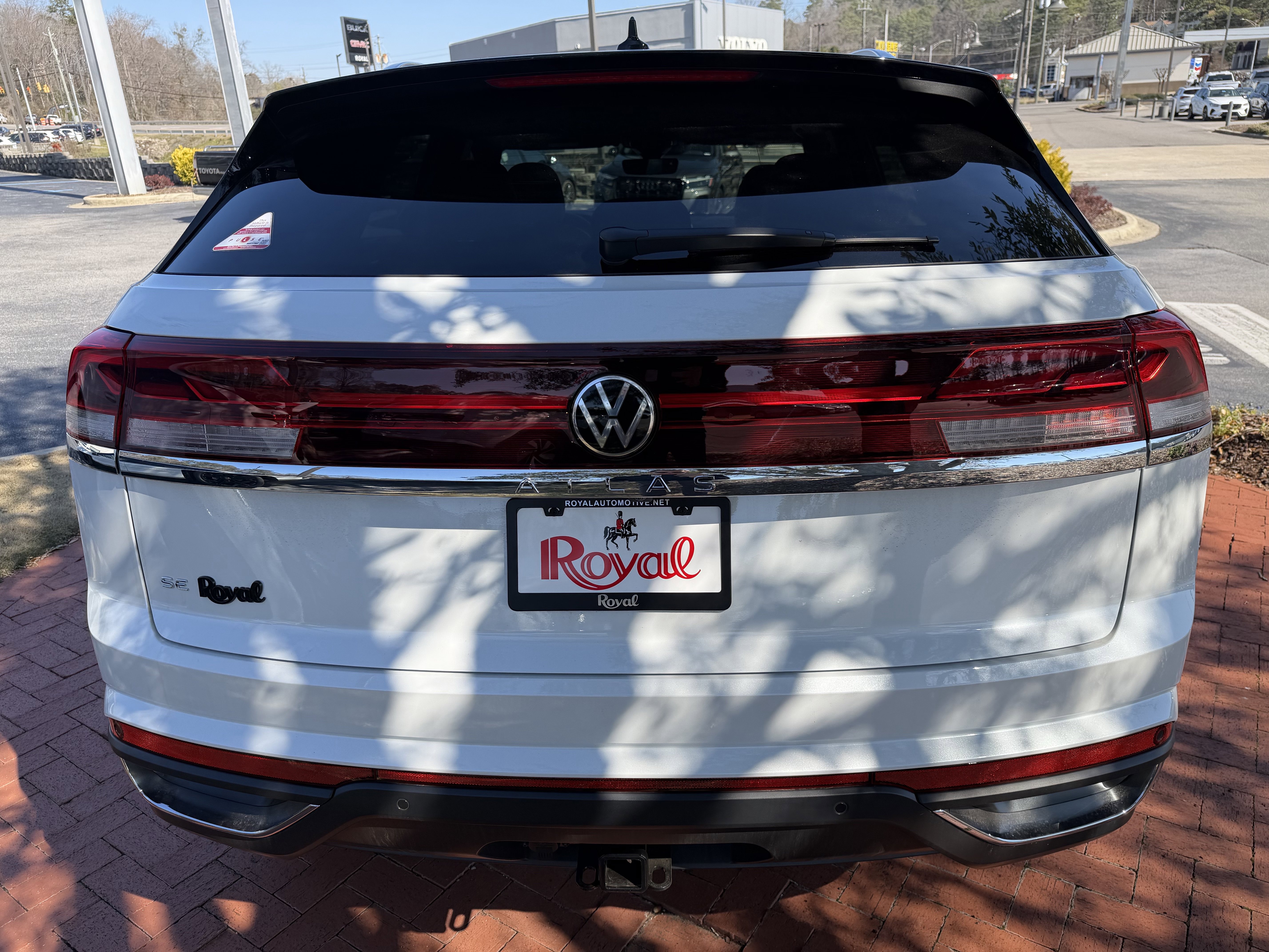 New 2026 Volkswagen Atlas Cross Sport SE image 5
