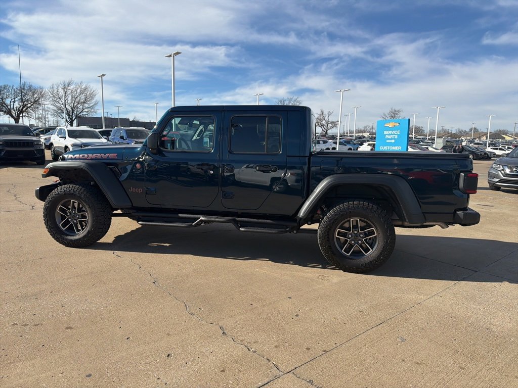 Used 2025 Jeep Gladiator Mojave w/ Safety Group image 8