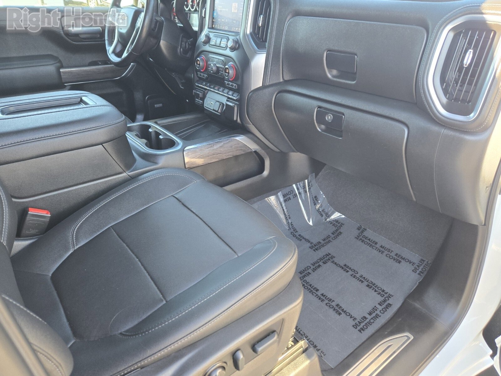 Used 2022 Chevrolet Silverado 1500 LTZ image 13