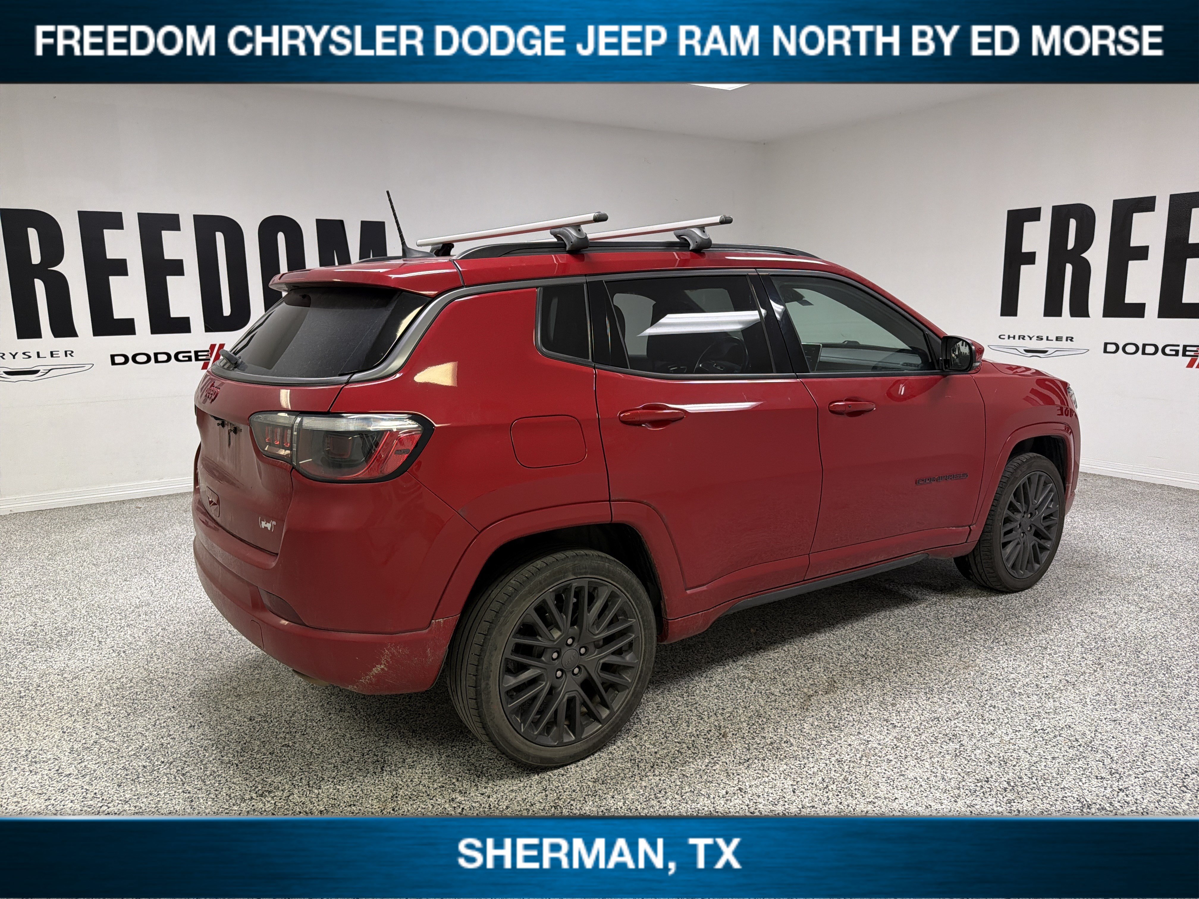 Used 2022 Jeep Compass Limited AWD/4WD image 4