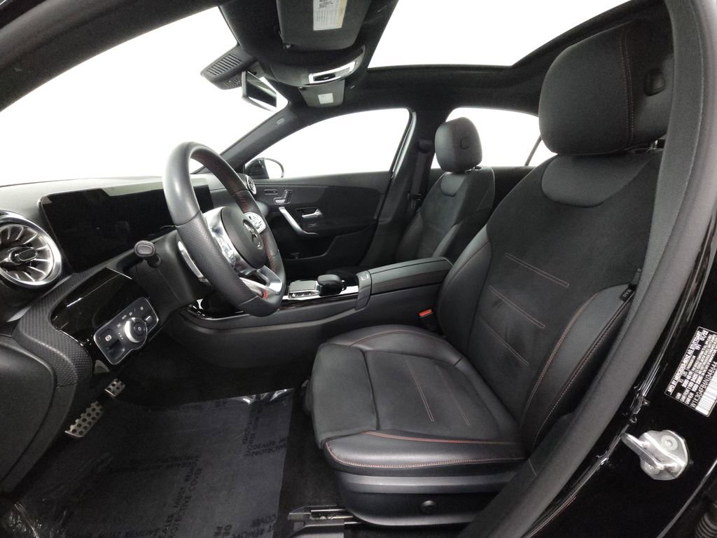 Certified 2022 Mercedes-Benz A 220 4MATIC image 7