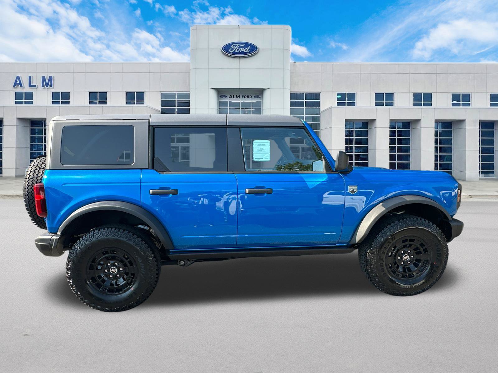 New 2026 Ford Bronco Big Bend w/ Black Diamond Package AWD/4WD image 5