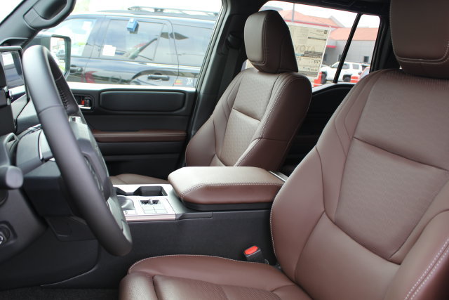 New 2027 Toyota Land Cruiser w/ Premium Package AWD/4WD image 25
