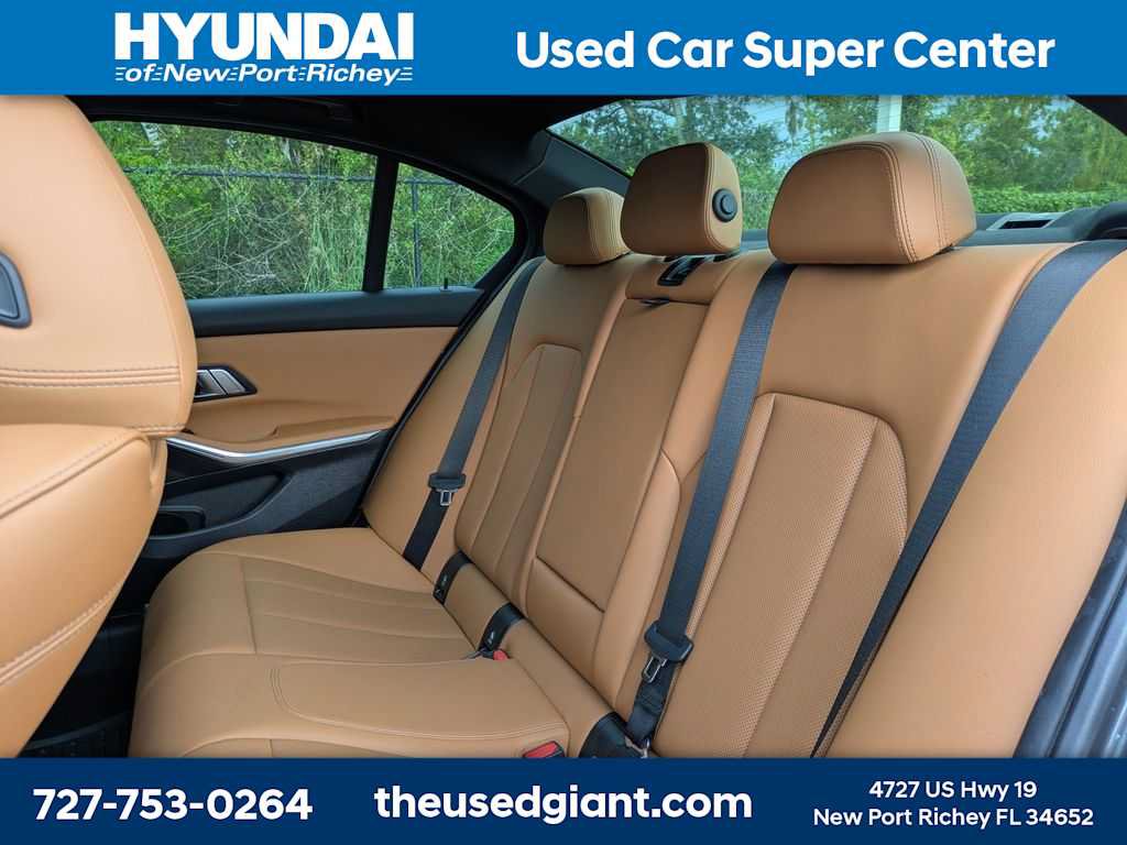 Used 2022 BMW 330e w/ M Sport Package RWD image 14