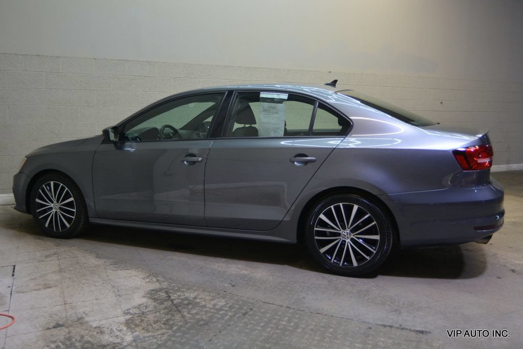 Used 2015 Volkswagen Jetta SE FWD image 8