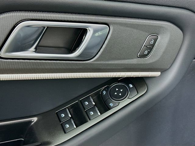 New 2026 Ford Explorer ST-Line image 18