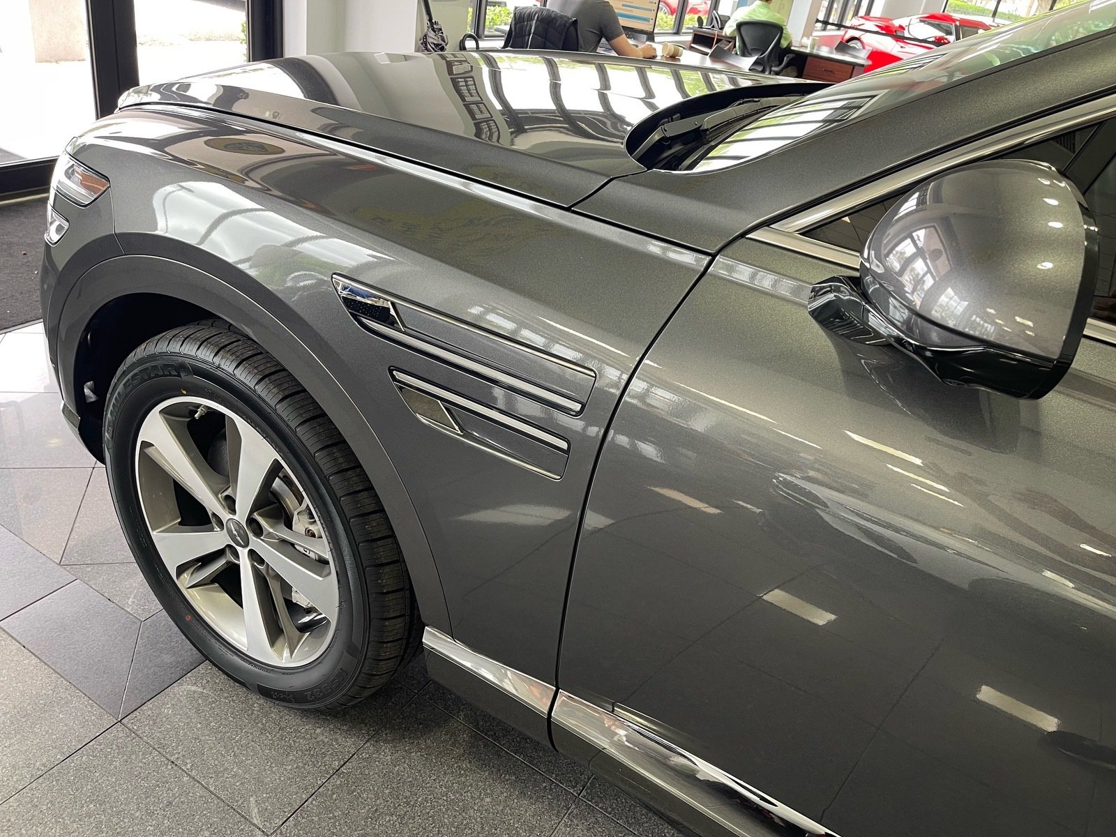 Used 2023 Genesis GV80 3.5T Advanced + AWD/4WD image 12