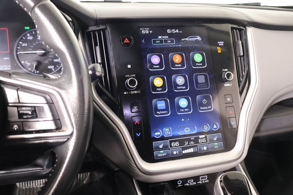 Used 2023 Subaru Outback Premium image 5