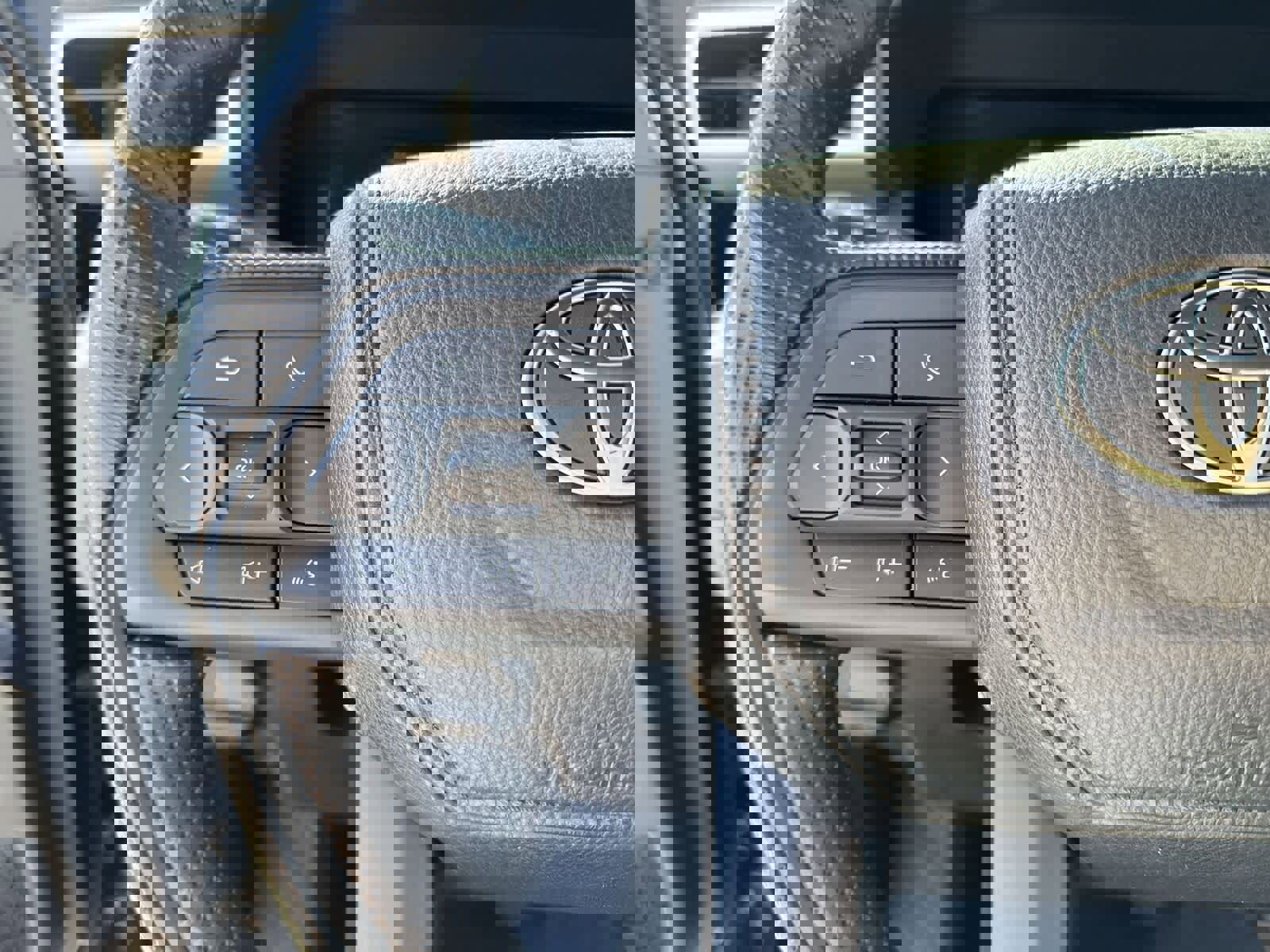 New 2025 Toyota Tacoma SR w/ SR Upgrade Package image 28