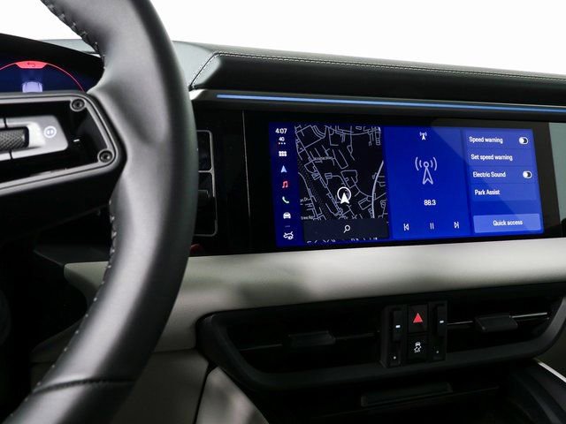 New 2026 Porsche Macan 4 Electric AWD/4WD image 13