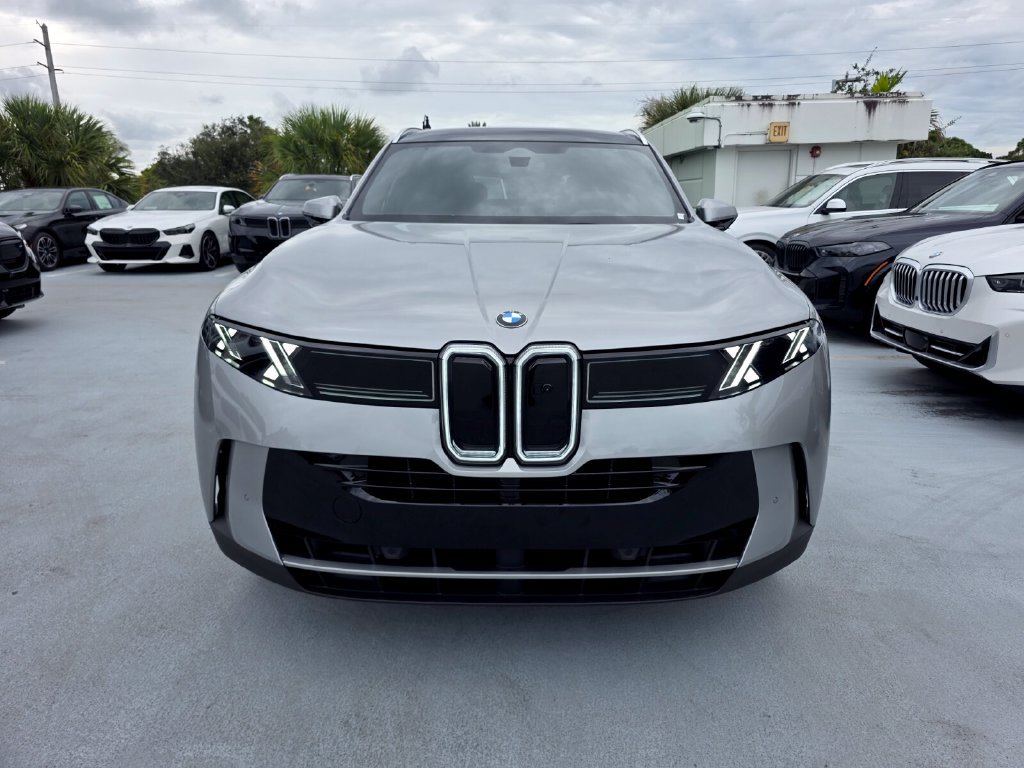 New 2027 BMW X5 xDrive40i w/ Climate Package AWD/4WD image 2
