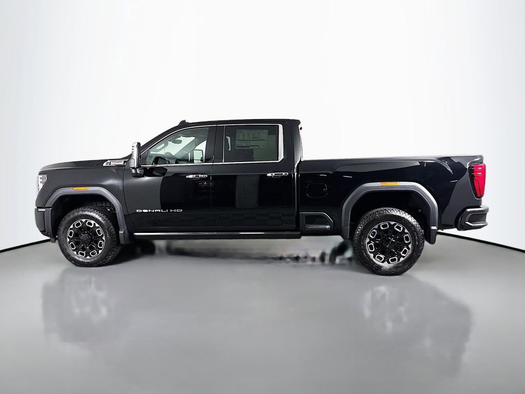 New 2025 GMC Sierra 3500 Denali w/ Denali Reserve Package image 4