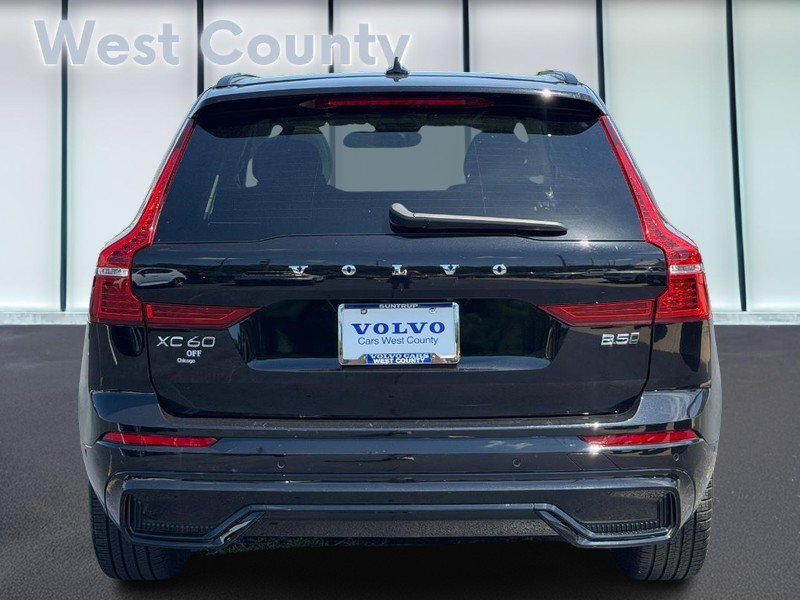 Certified 2023 Volvo XC60 B5 Plus w/ Climate Package AWD/4WD image 6