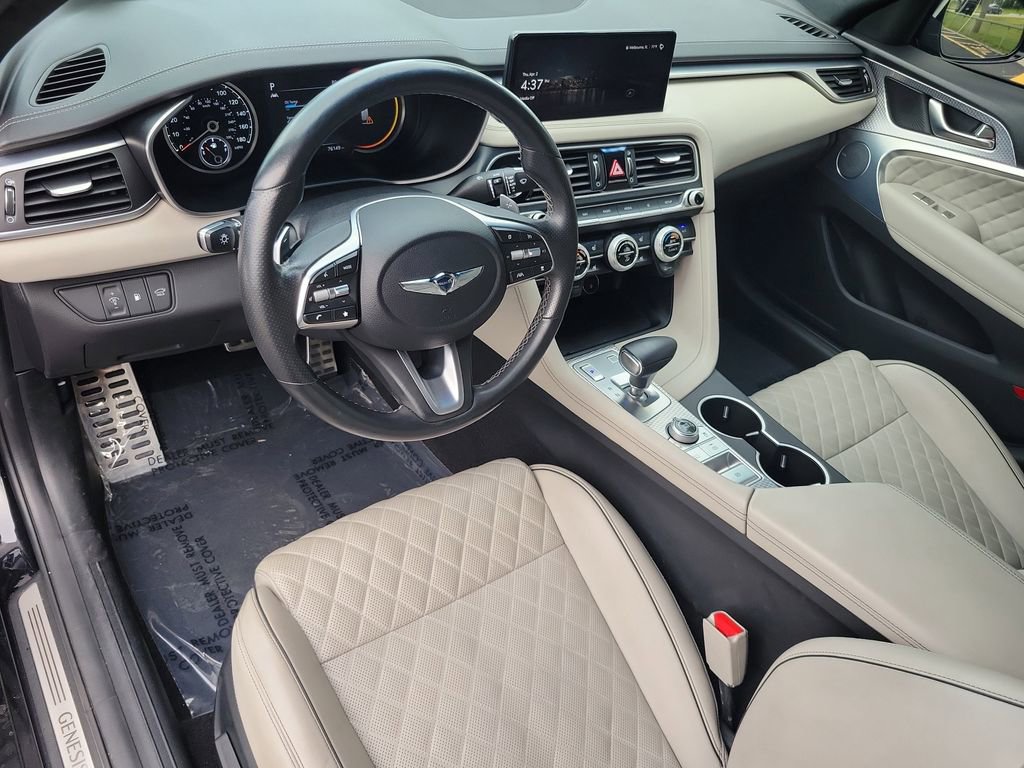 Used 2023 Genesis G70 3.3T w/ Sport Prestige Package image 13