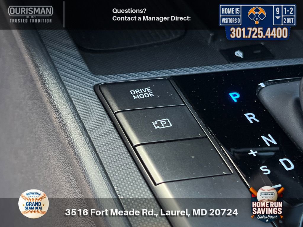 Used 2025 Hyundai Elantra Sport FWD image 24