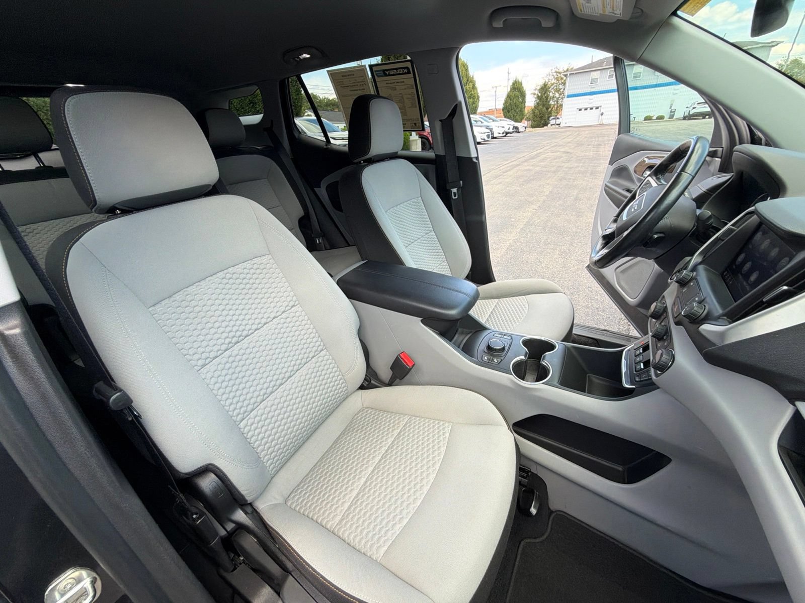 Used 2021 GMC Terrain SLE w/ Driver Convenience Package FWD image 27