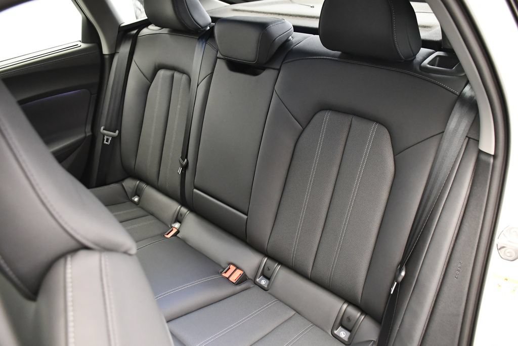 Used 2025 Audi A5 2.0T Premium Plus w/ Premium Plus AWD/4WD image 43