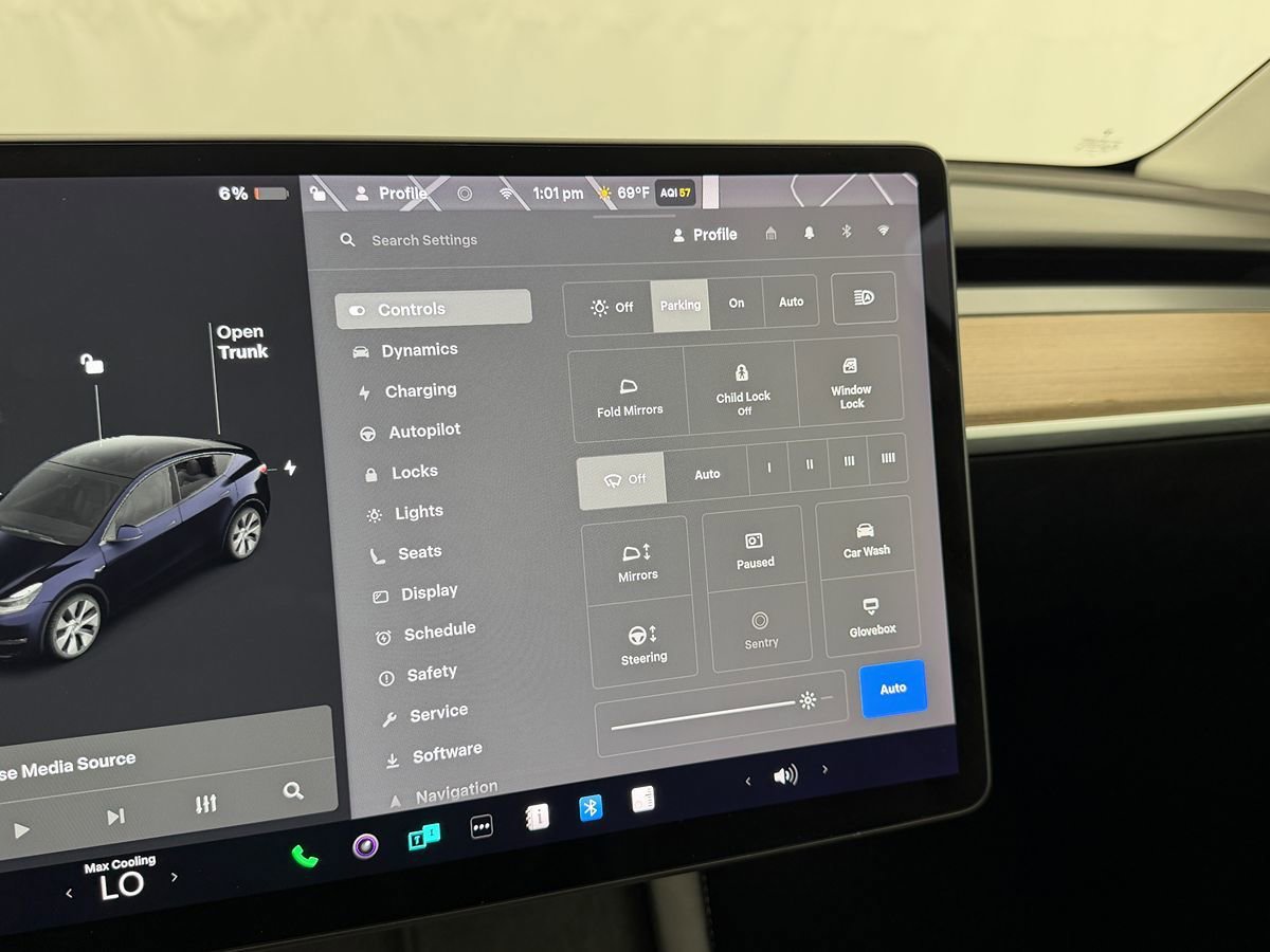 Used 2021 Tesla Model Y Long Range image 20