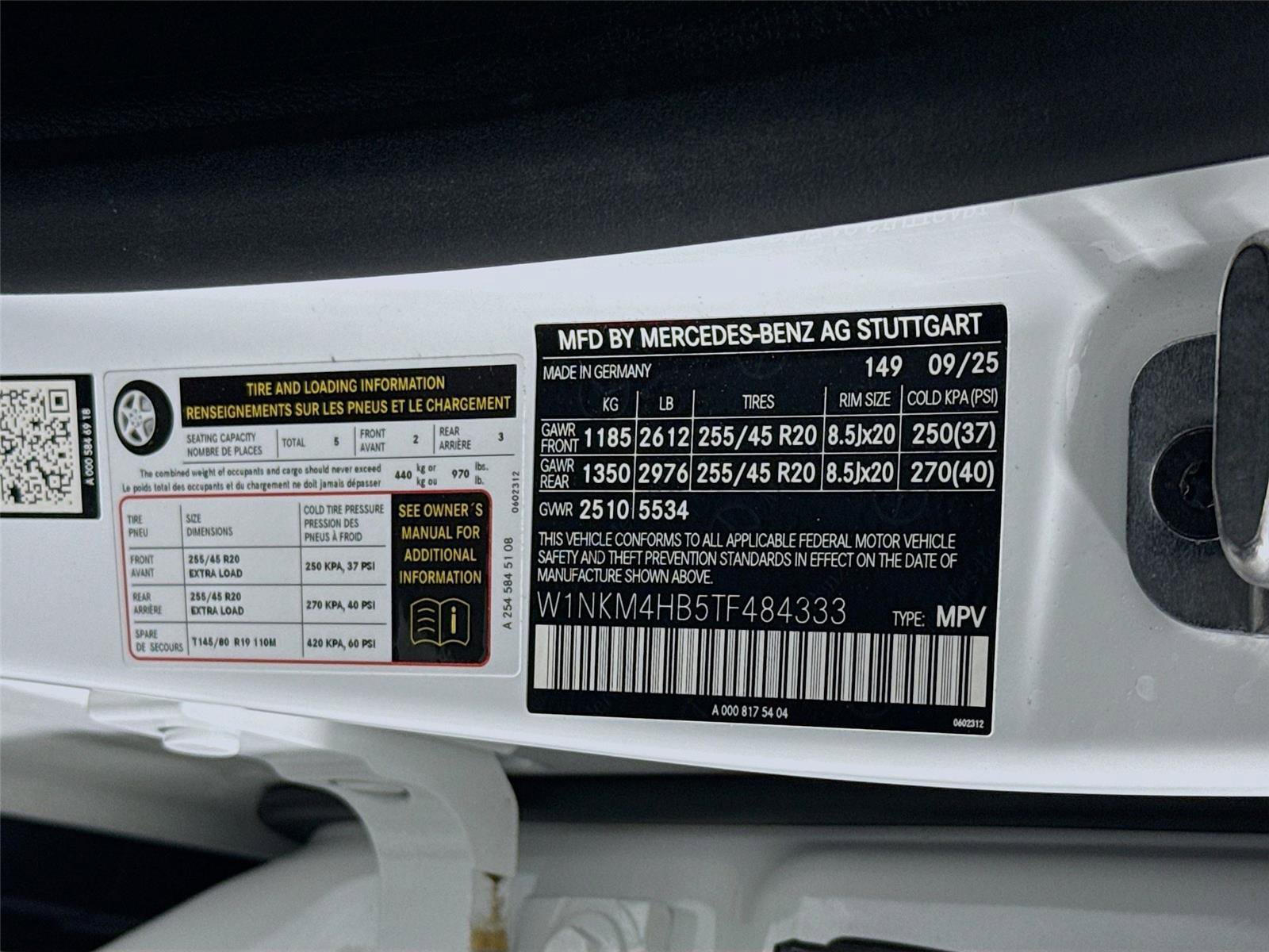 Used 2026 Mercedes-Benz GLC 300 4MATIC image 33