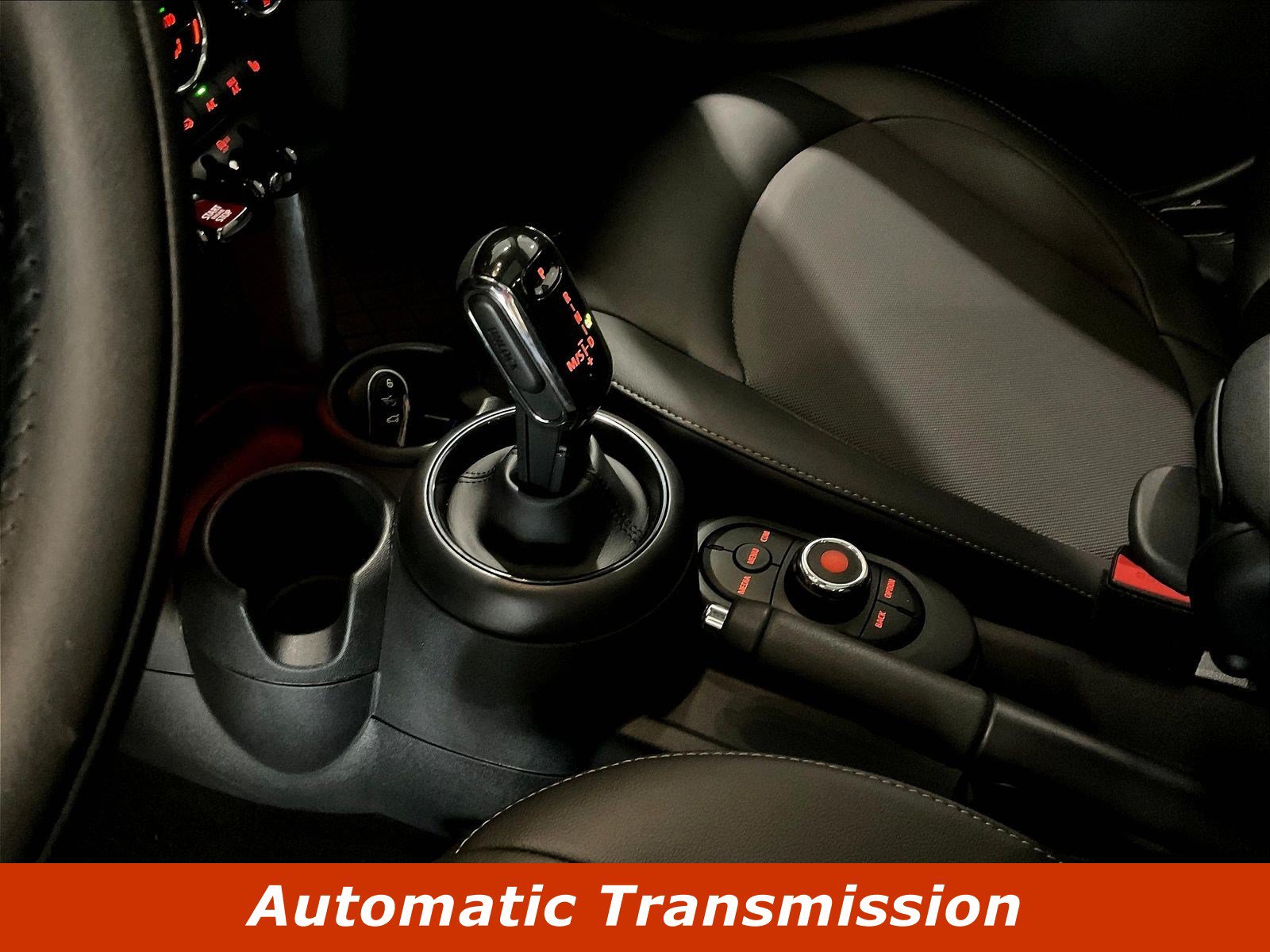 Used 2021 MINI Cooper 4-Door Hardtop FWD image 17
