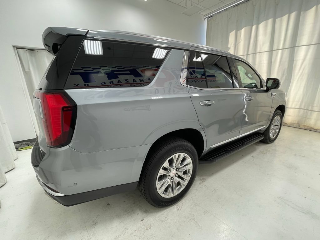 Used 2025 GMC Yukon Denali AWD/4WD image 4