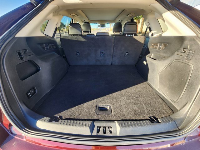 Used 2018 Ford Edge Titanium w/ Equipment Group 302A image 23