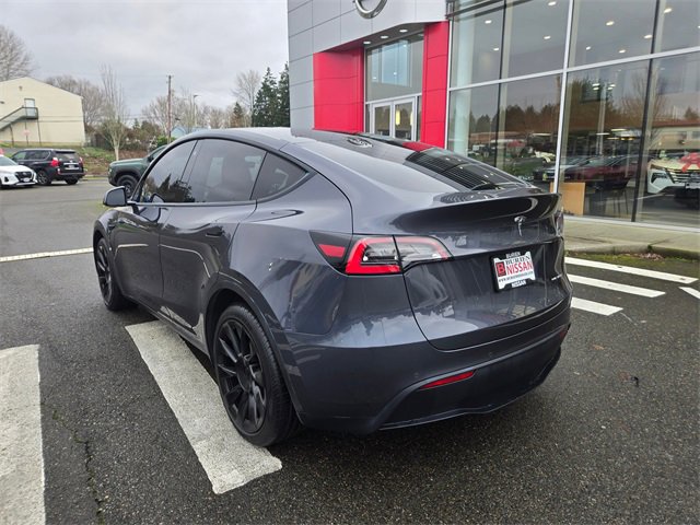 Used 2020 Tesla Model Y Long Range image 9