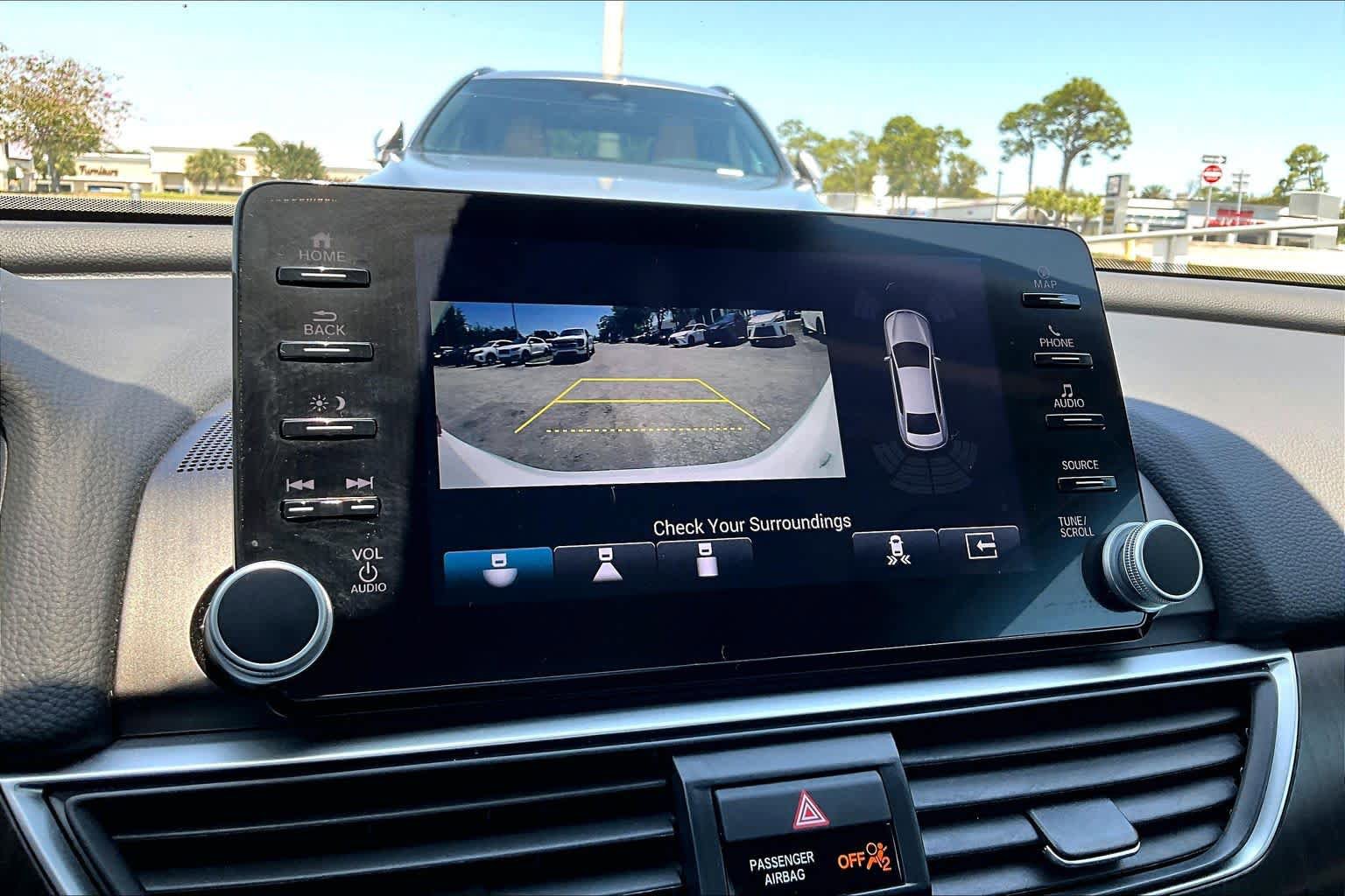 Used 2021 Honda Accord Touring image 25
