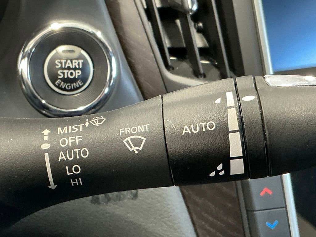 Used 2024 INFINITI Q50 Sensory image 50