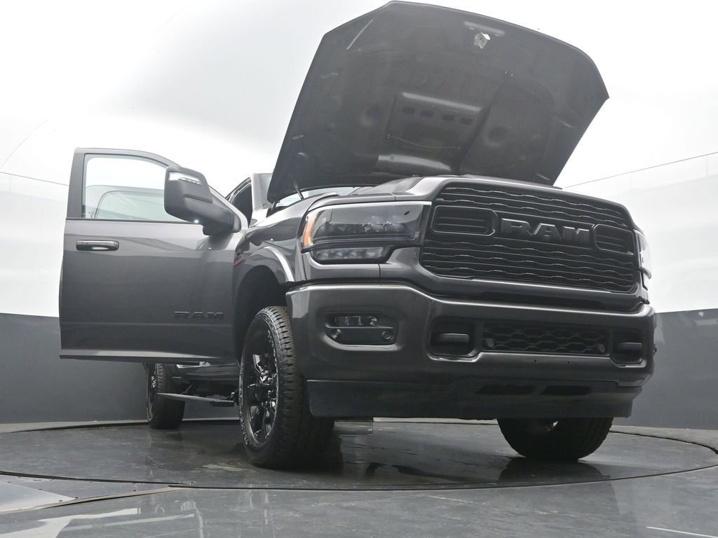 Used 2024 RAM 2500 Limited image 58