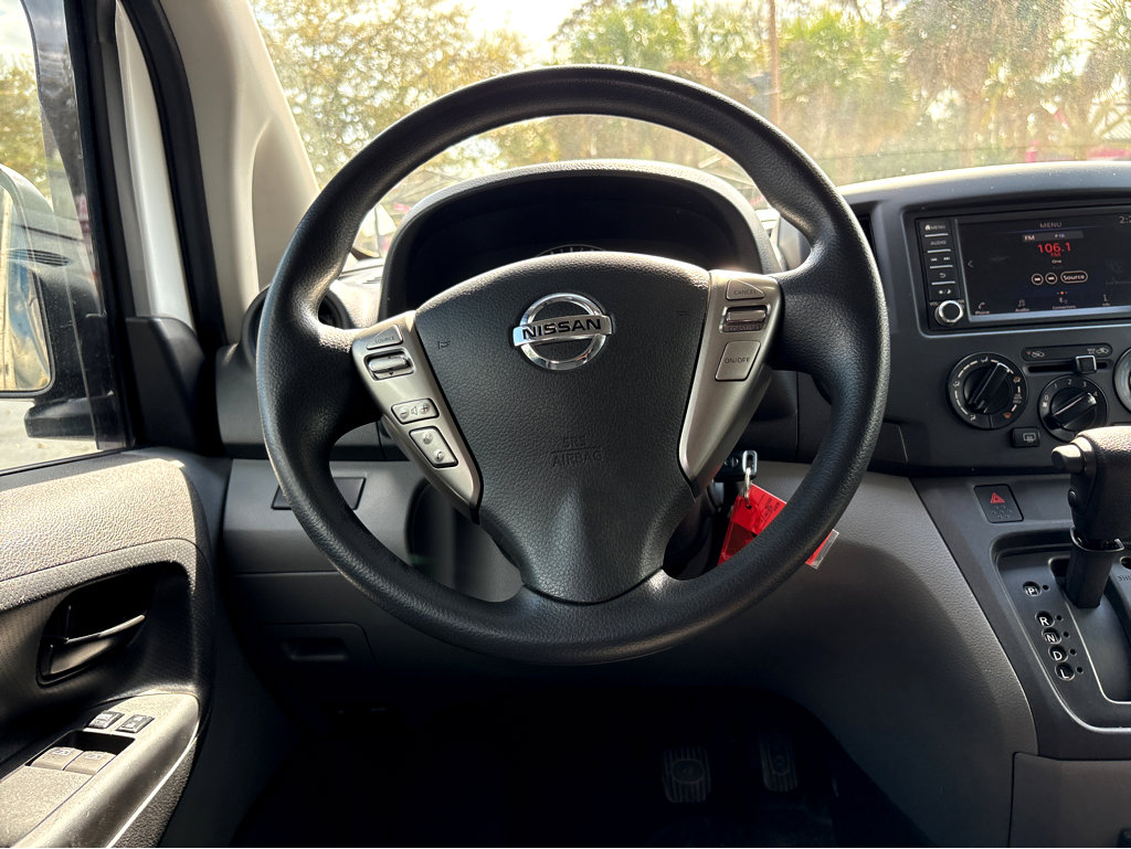 Used 2021 Nissan NV200 S w/ Back Door Glass Package image 13