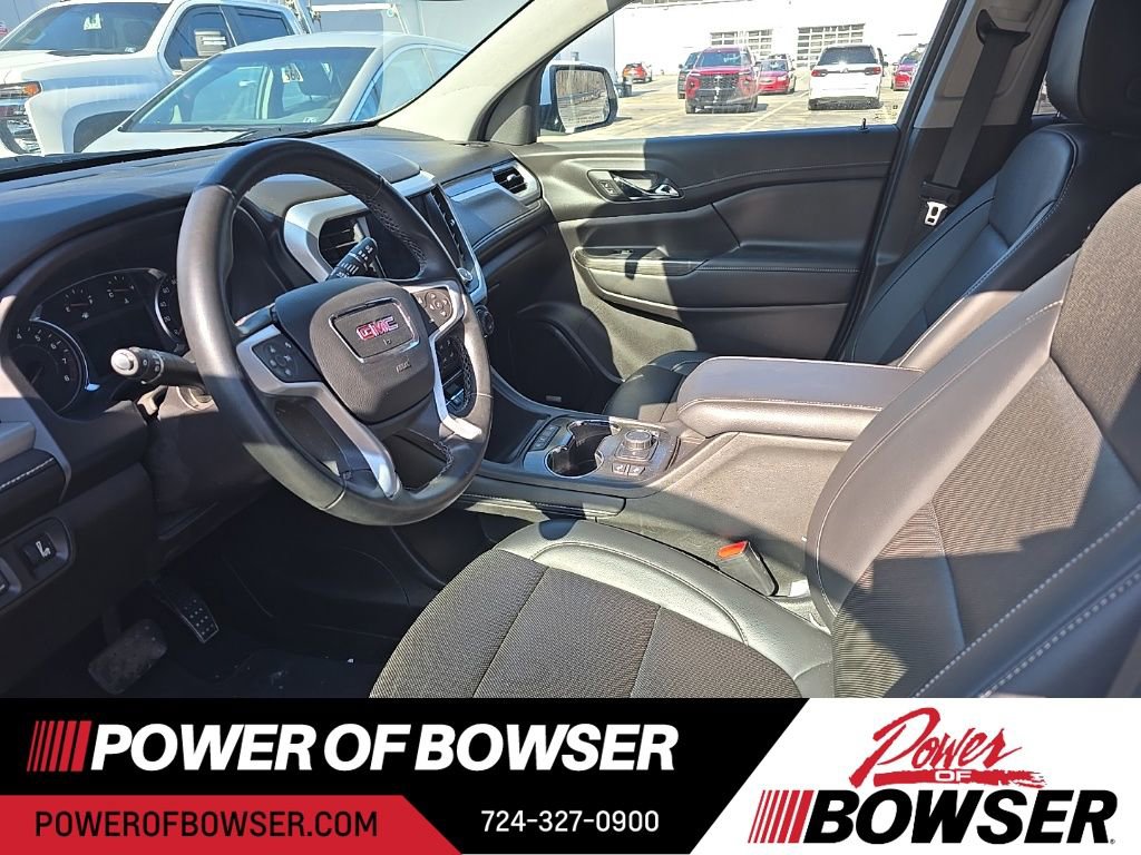 Used 2023 GMC Acadia SLT image 9