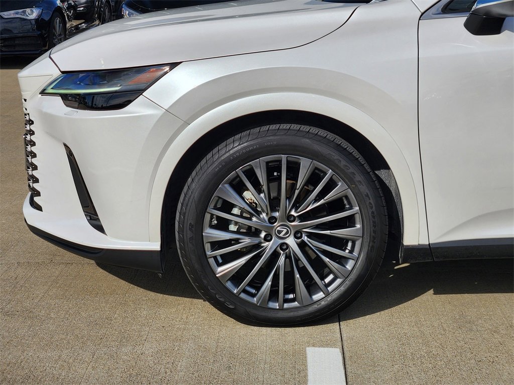 Used 2023 Lexus RX 350h image 8